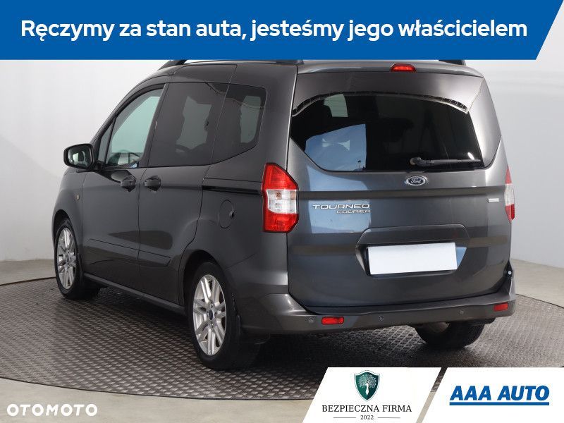 Ford Tourneo Courier - 5