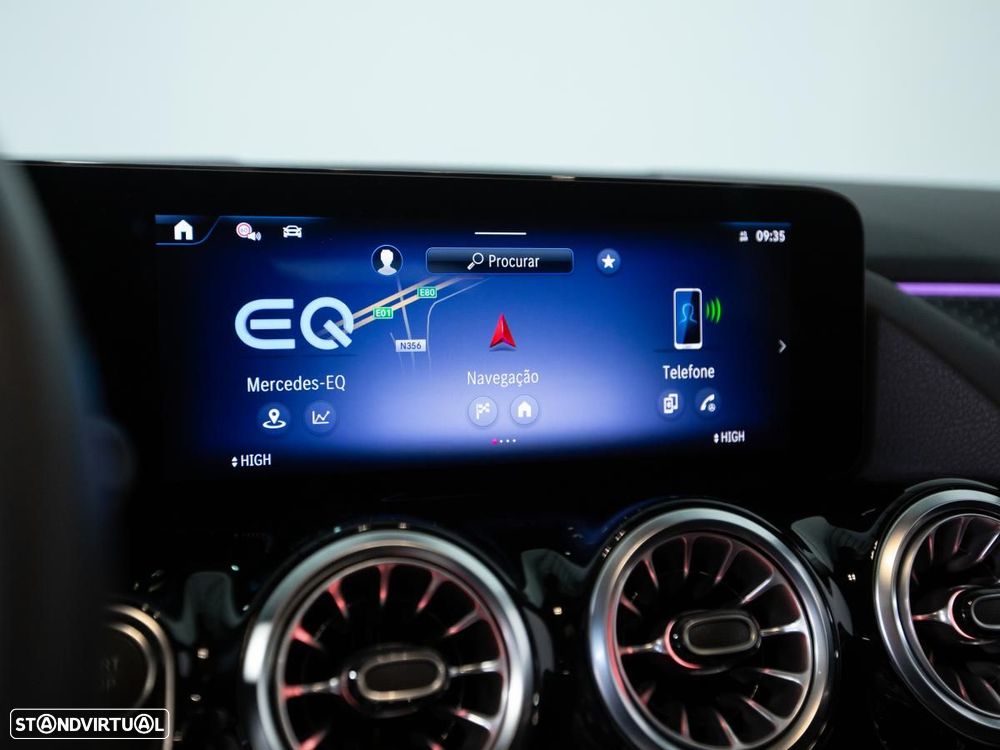 Mercedes-Benz EQA 300 4Matic - 21