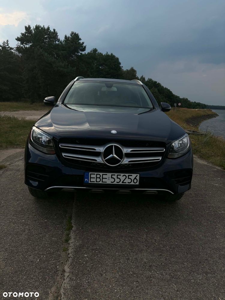 Mercedes-Benz GLC - 1