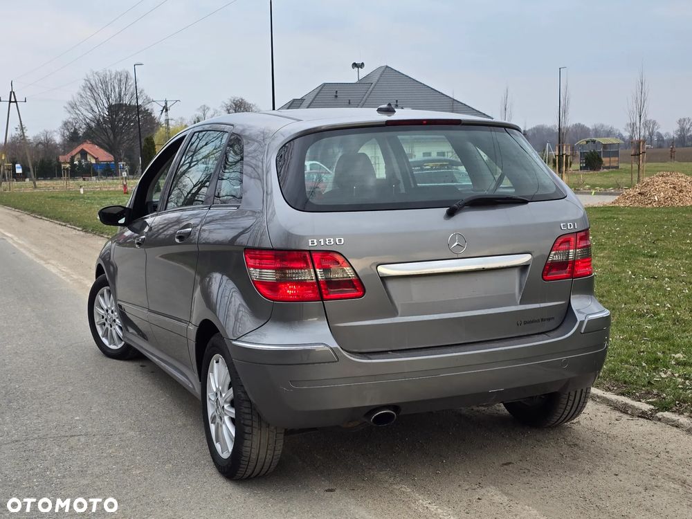 Mercedes-Benz Klasa B ver-180-cdi - 2