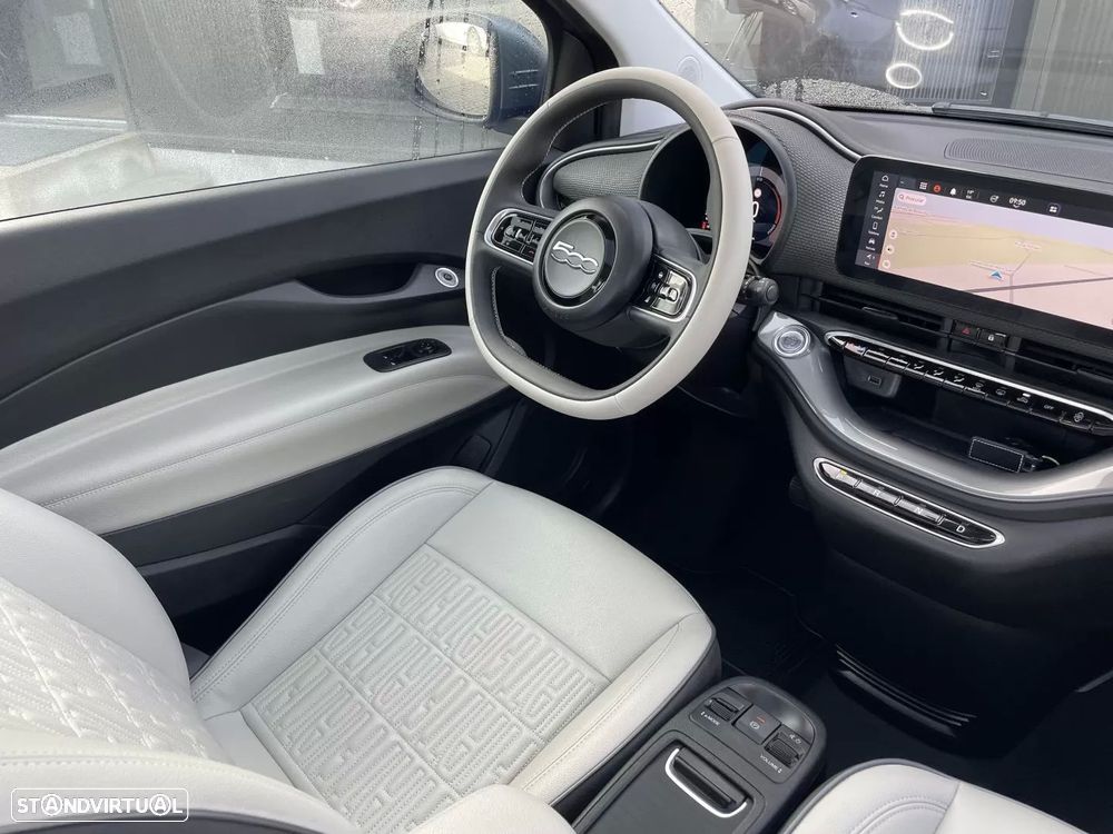 Fiat 500e La Prima - 13