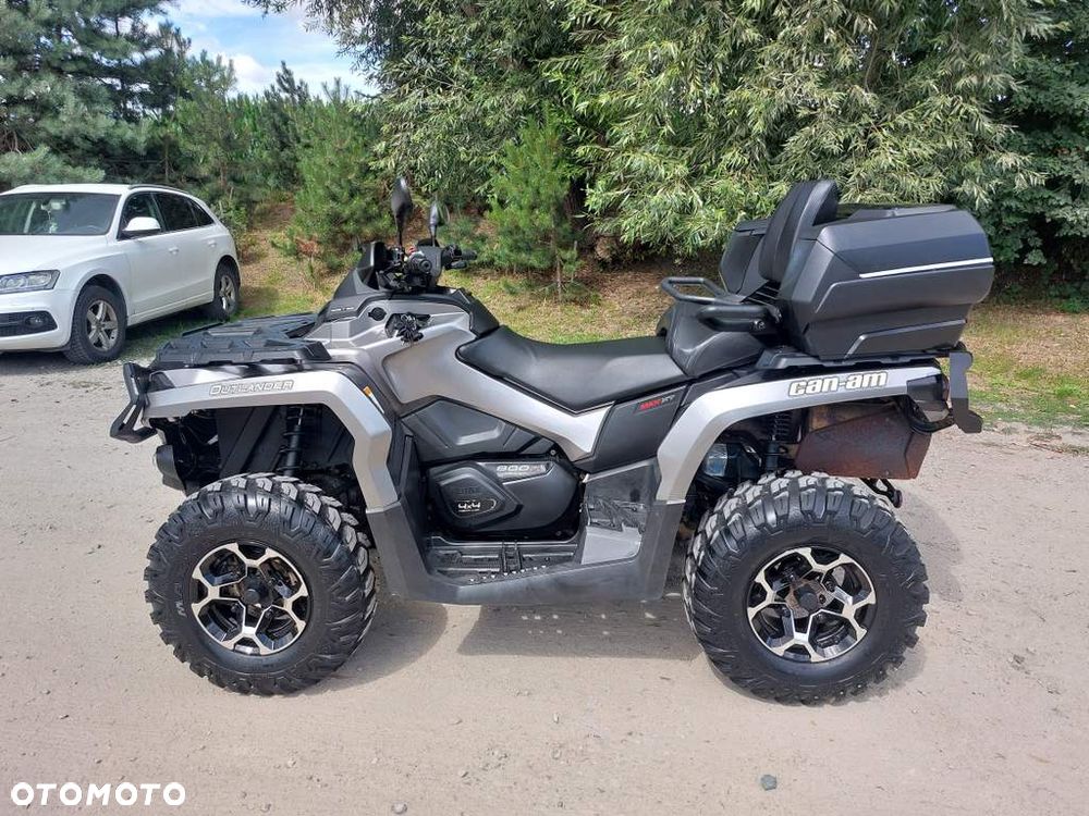 Can-Am Outlander Max - 2