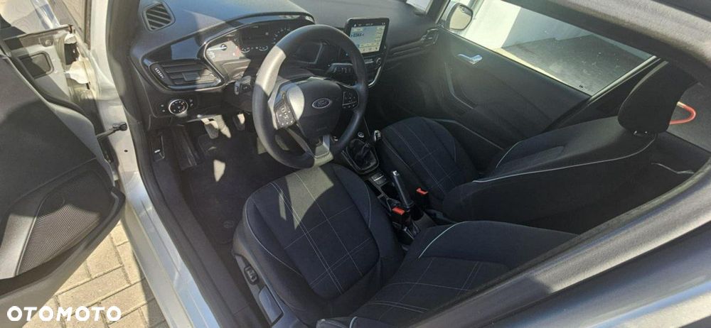 Ford Fiesta - 6