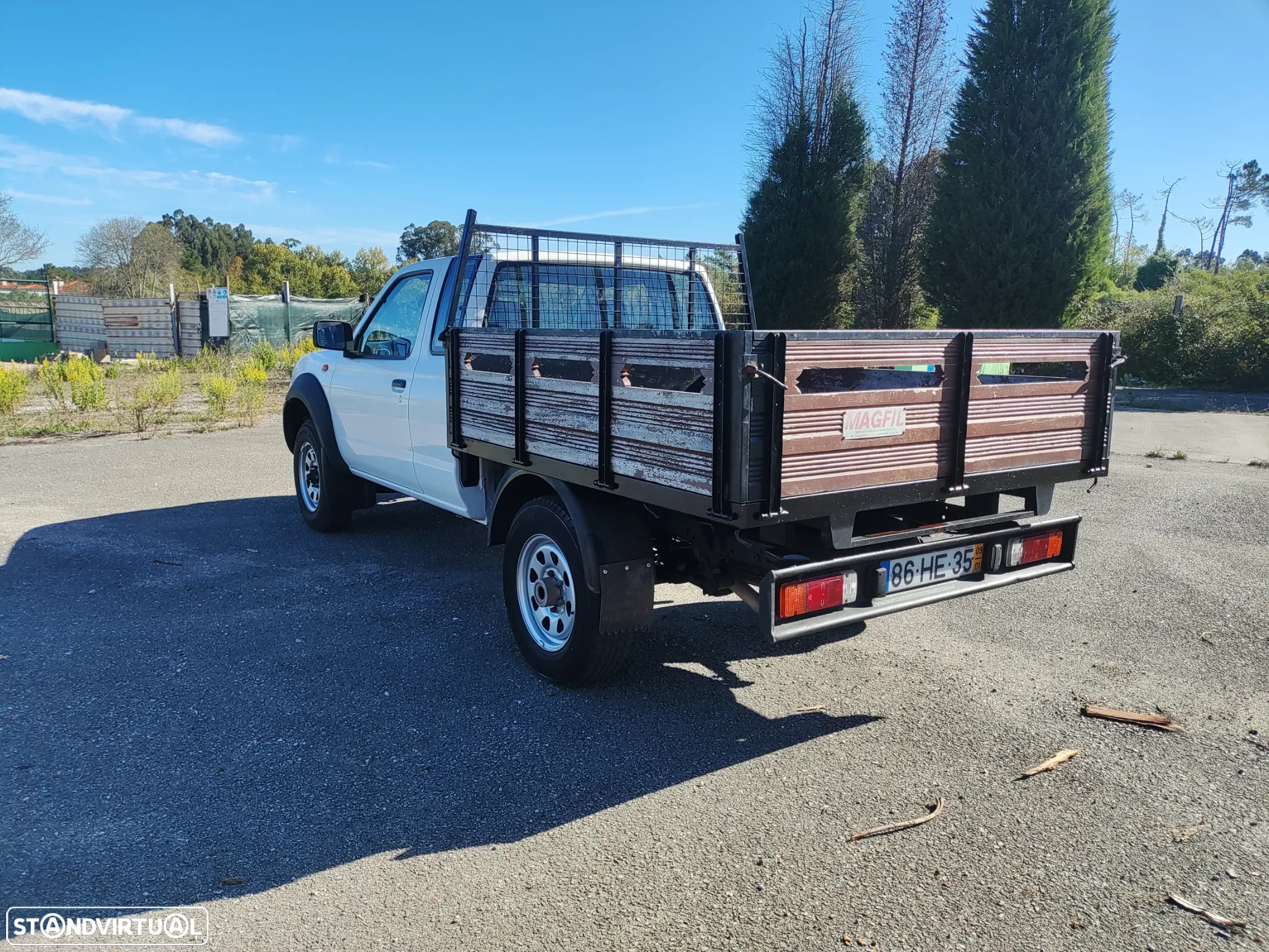 Nissan Navara - 16