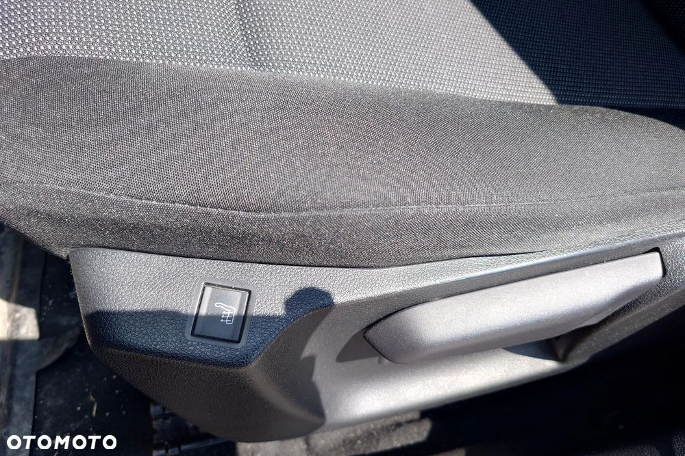 Peugeot Partner L2 S&S Pro EAT8 (bryg.) - 14