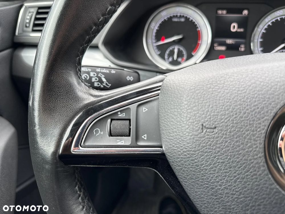 Skoda Superb 1.5 TSI ACT Ambition - 27