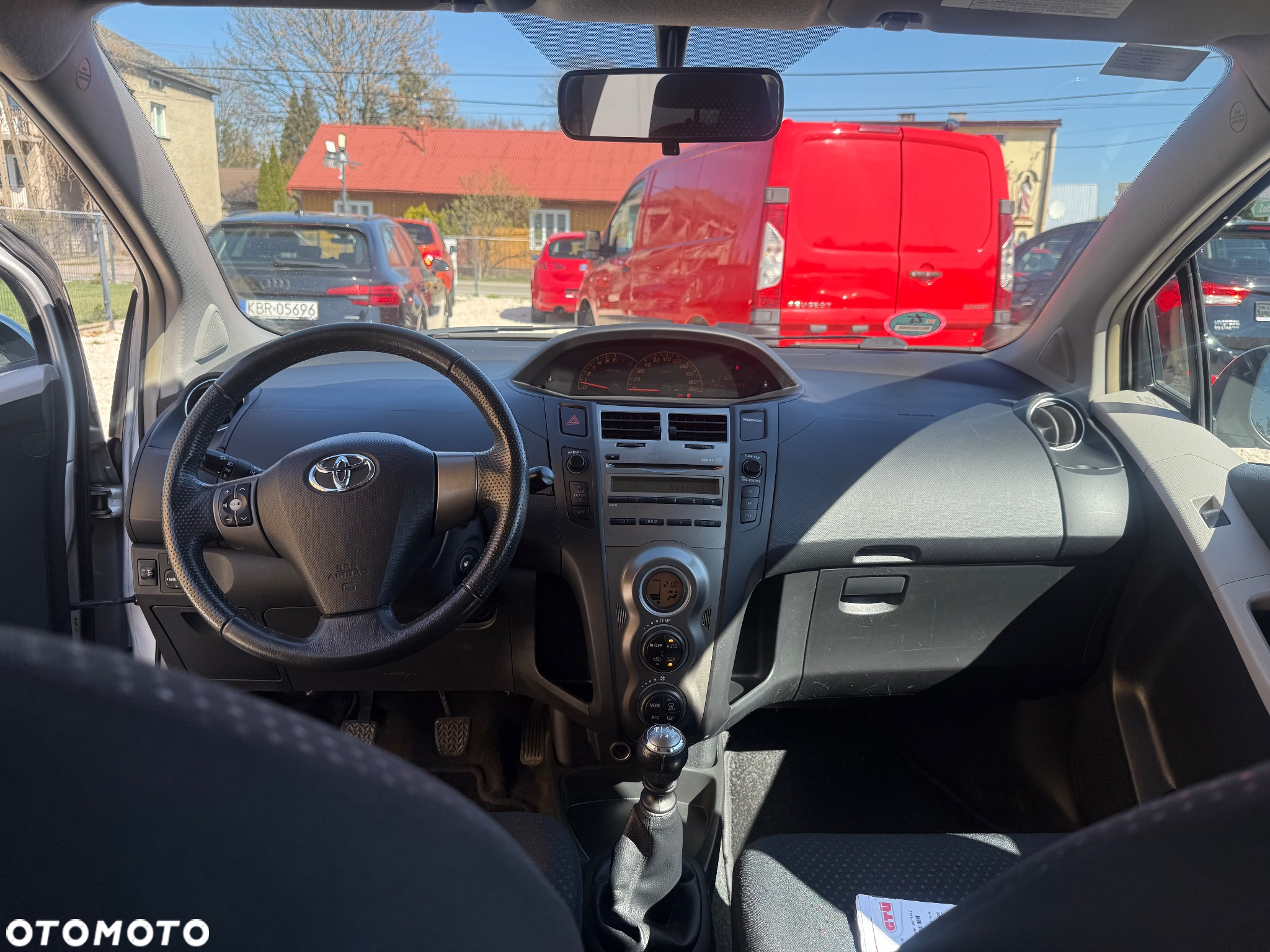 Toyota Yaris 1.33 VVT-i Cool+ - 16