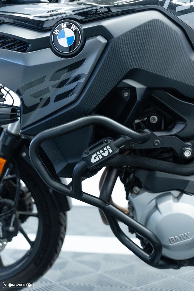 BMW F 750 GS Triple Black - 12