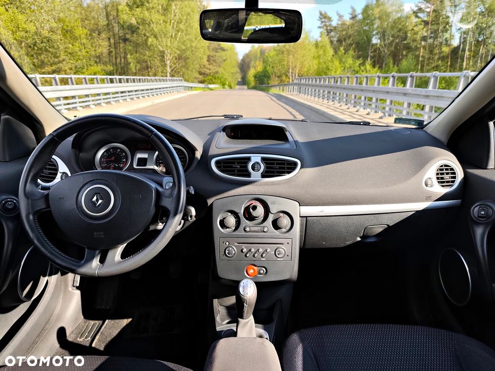 Renault Clio 1.2 16V Rip Curl - 7