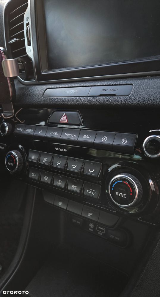 Kia Sportage 1.6 GDI L Business Line 2WD - 12