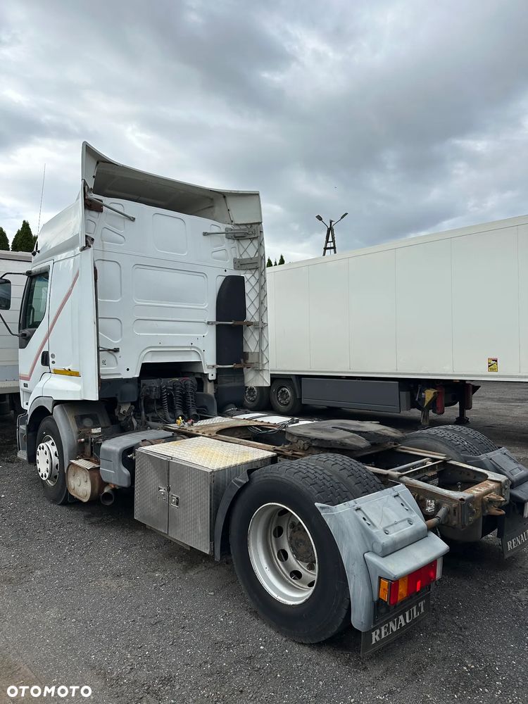 Renault Premium 420 DCI - 8
