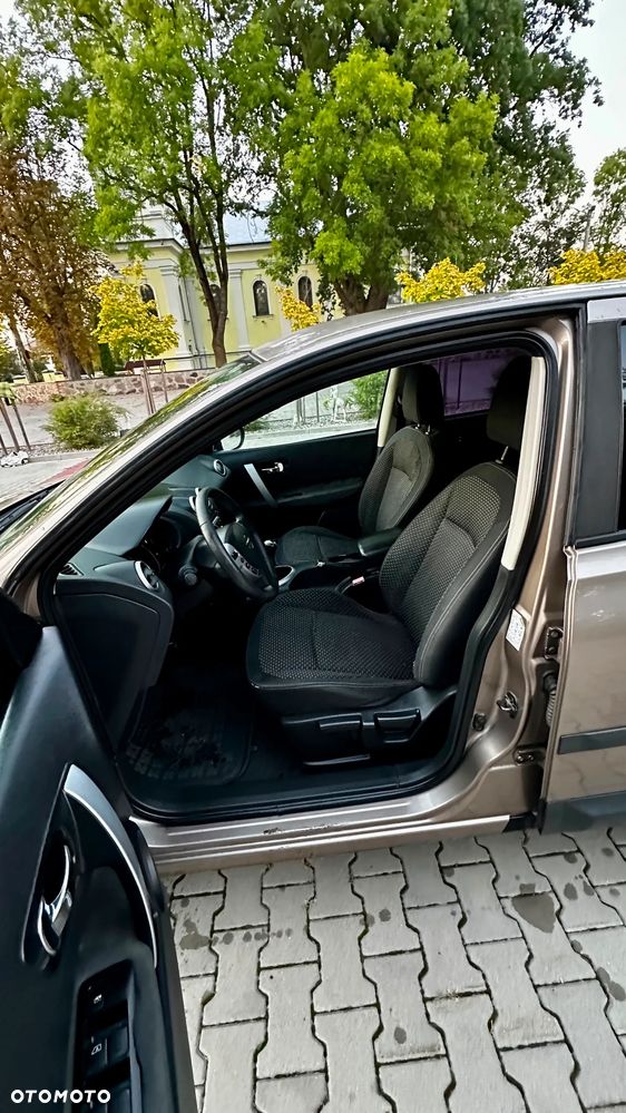 Nissan Qashqai - 13