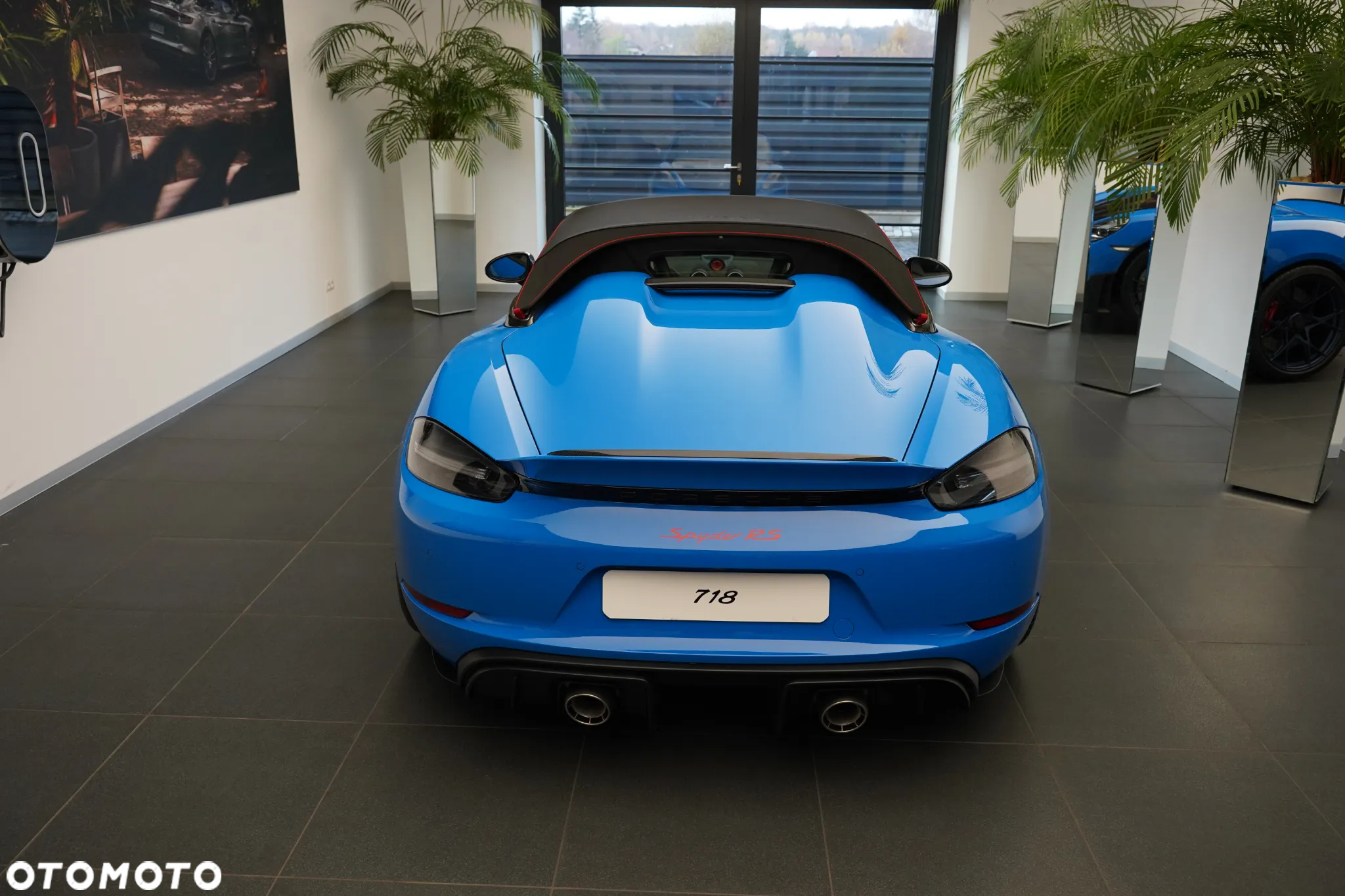 Porsche 718 Spyder - 7