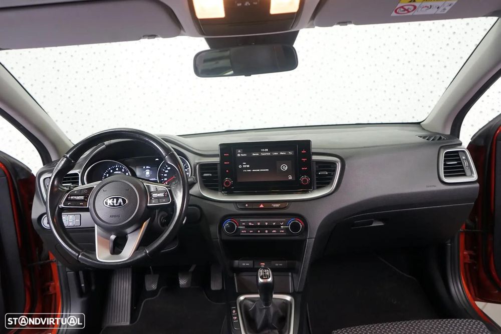 Kia XCeed 1.0 T-GDI Dynamic - 16