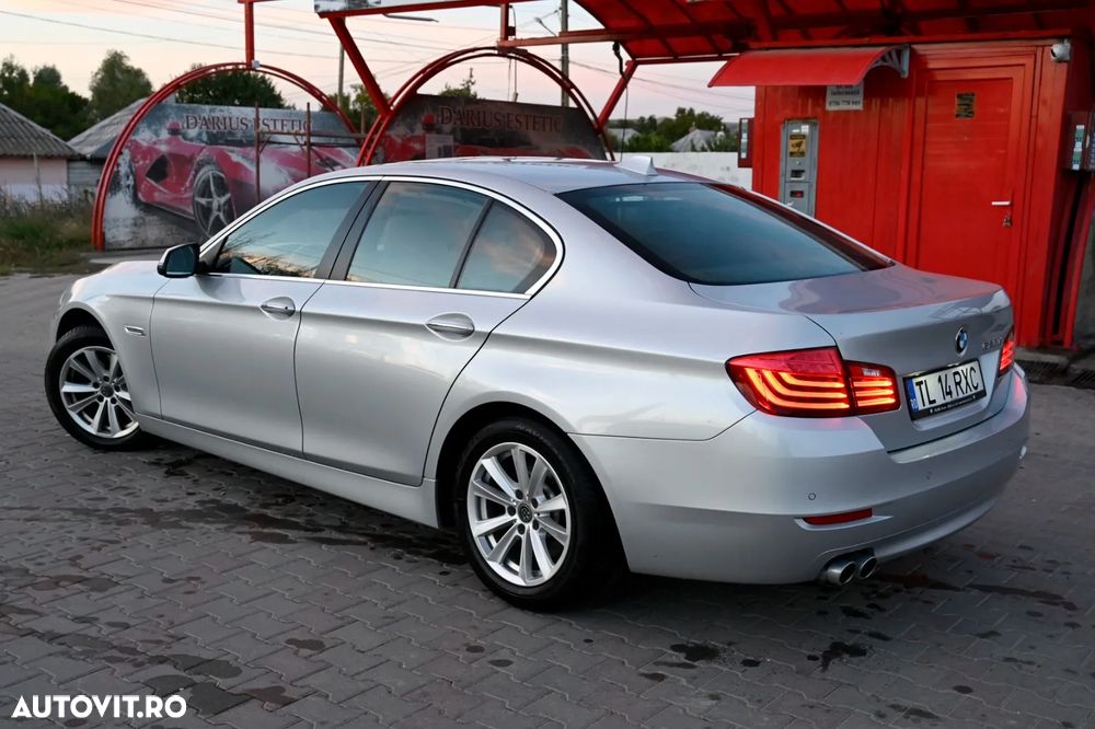BMW Seria 5 520d Aut. Luxury Line - 4