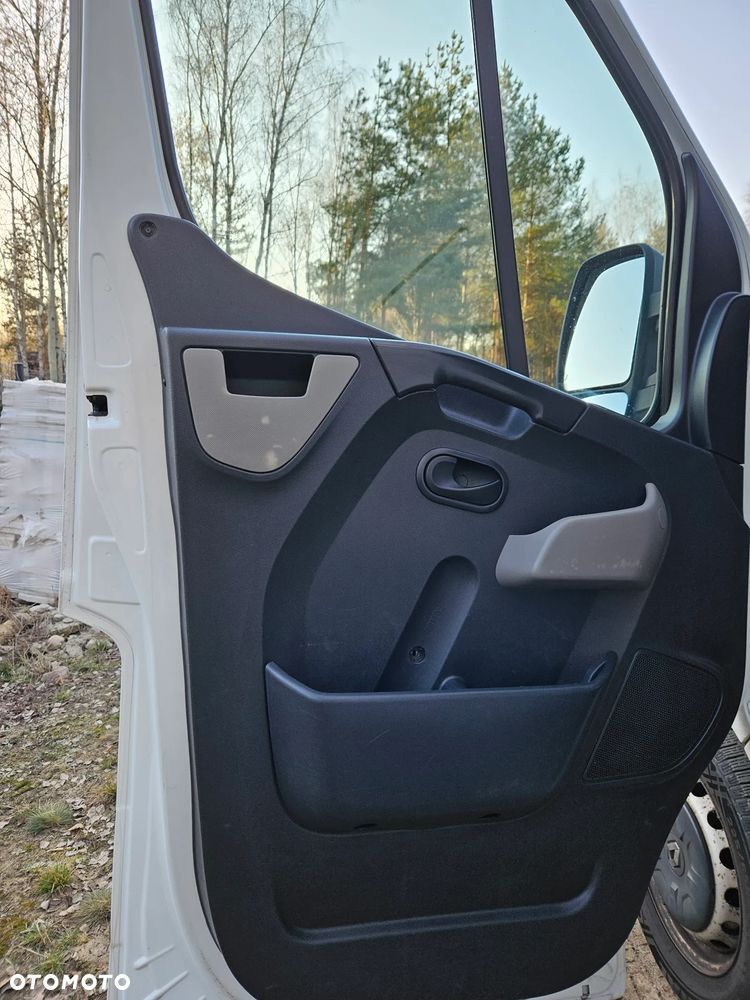 Renault Master - 13