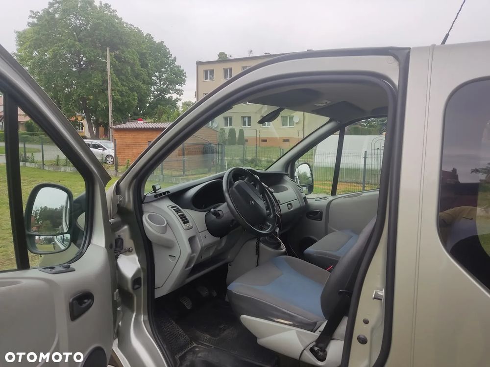 Renault Trafic Grand Passenger Pack Clim - 17