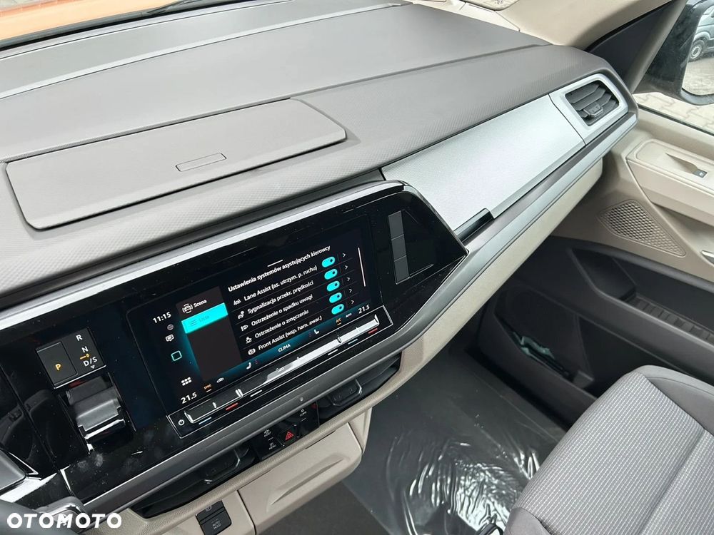 Volkswagen Multivan 2.0 TDI L2 Family DSG - 19
