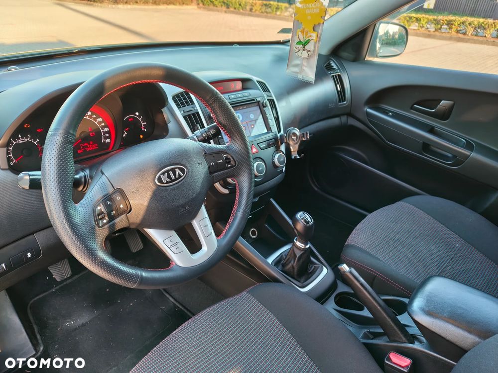 Kia Ceed 1.4 Comfort - 8