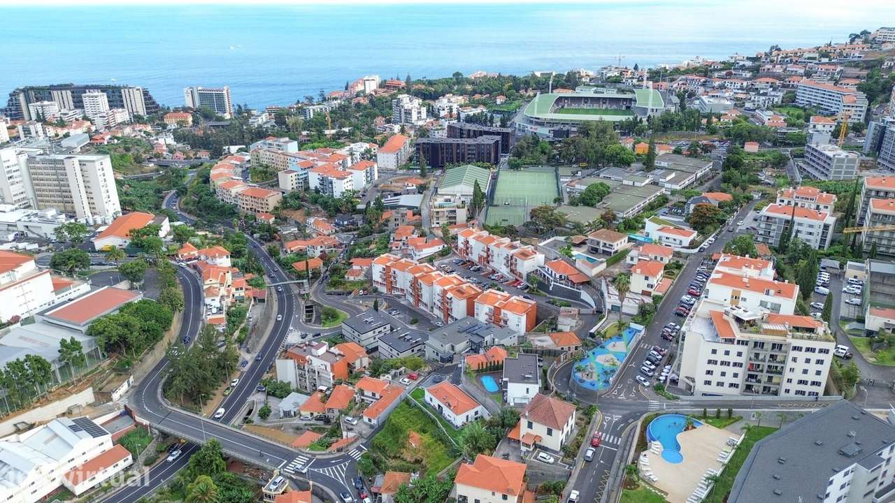 Apartamento T2 em São Martinho na Zona das Virtudes, Funchal - Grande imagem: 4/21