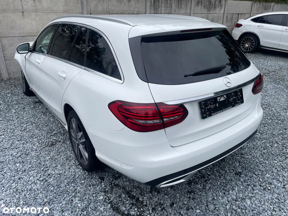 Mercedes-Benz Klasa C 300 d 4Matic 9G-TRONIC Avantgarde - 5