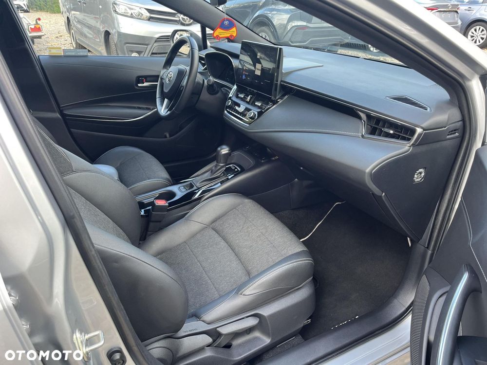 Toyota Corolla 1.8 Hybrid Style - 23