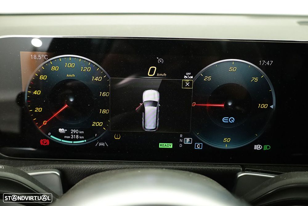 Mercedes-Benz EQB 300 4Matic AMG Line - 17