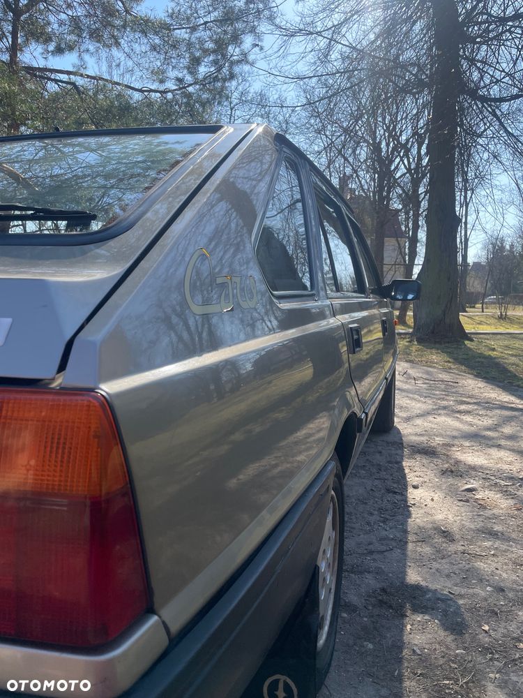 Polonez 1.6 - 31