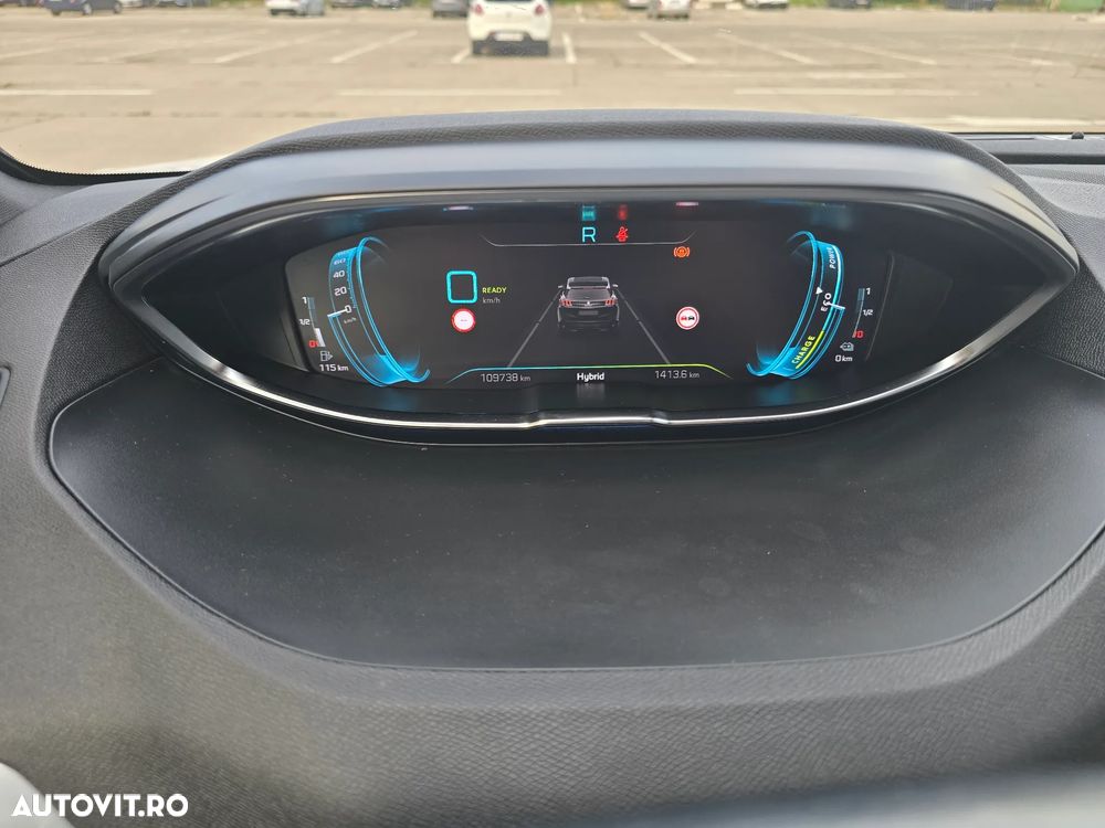 Peugeot 3008 225 e-EAT8 GT - 10
