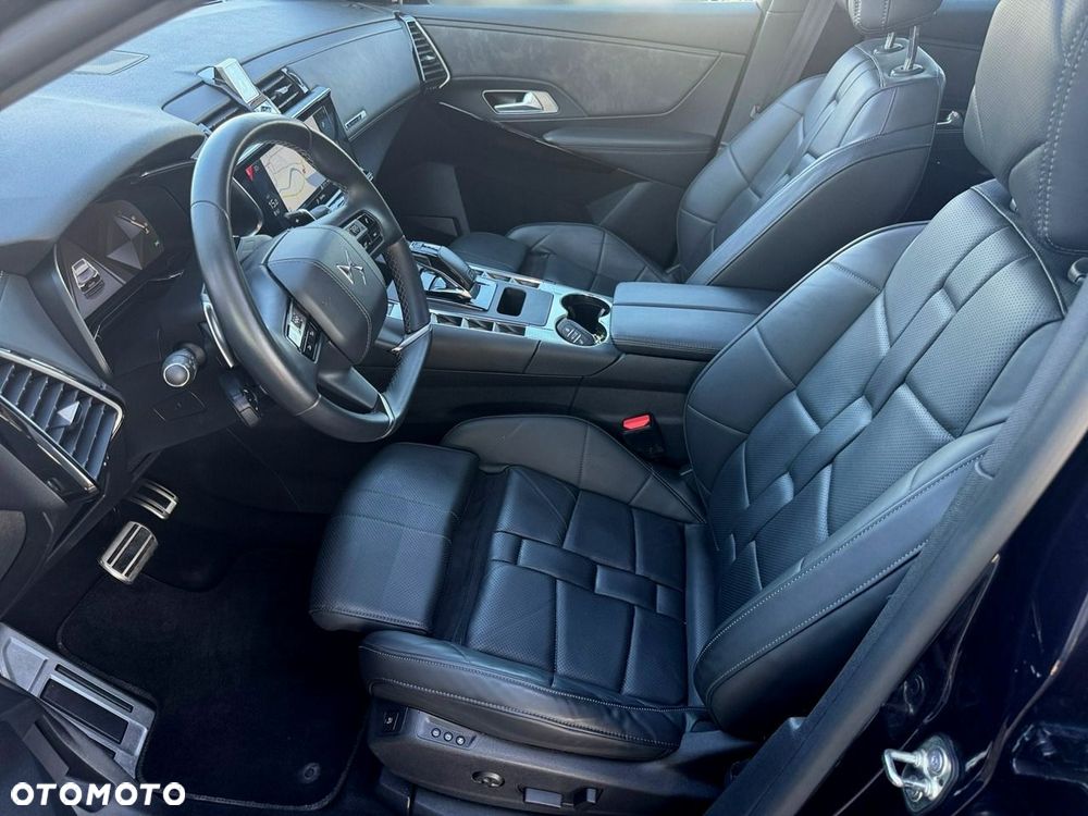 DS Automobiles DS 7 Crossback - 11