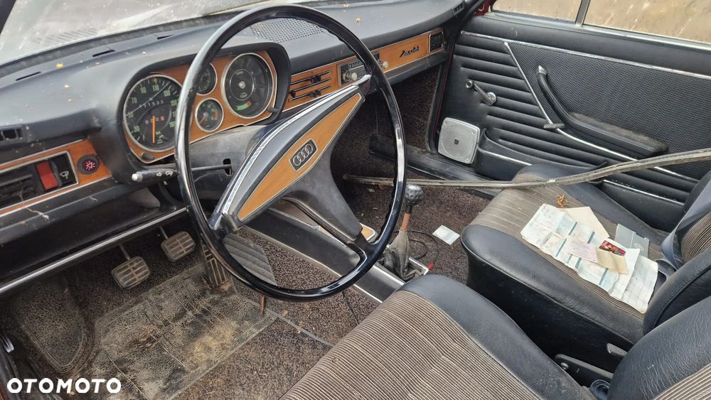Audi 100 - 31