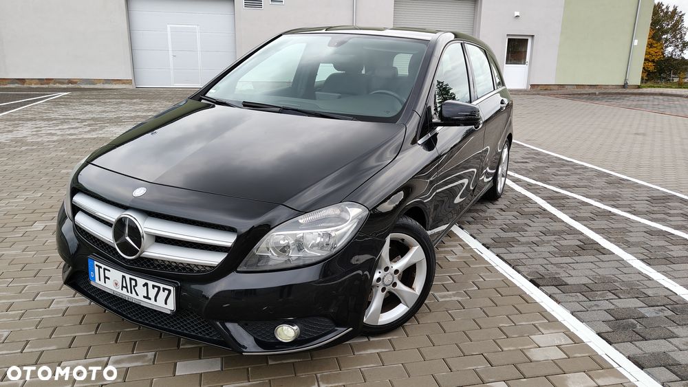 Mercedes-Benz Klasa B 200 Edition - 1