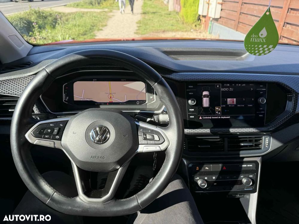 Volkswagen T-Cross - 15