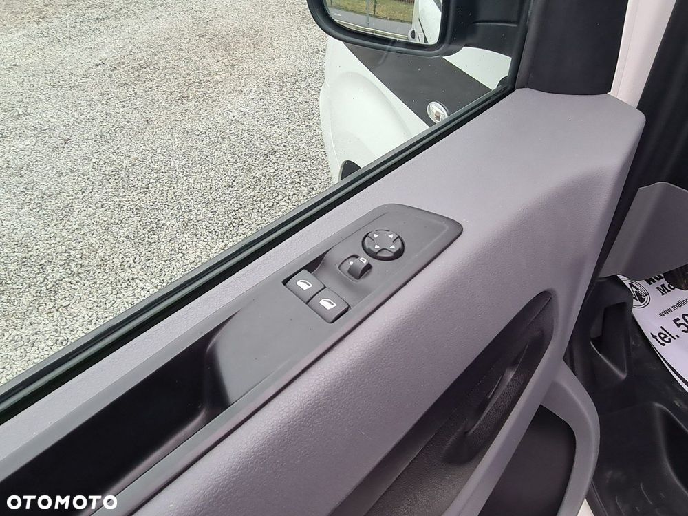 Citroën SpaceTourer M Feel - 26