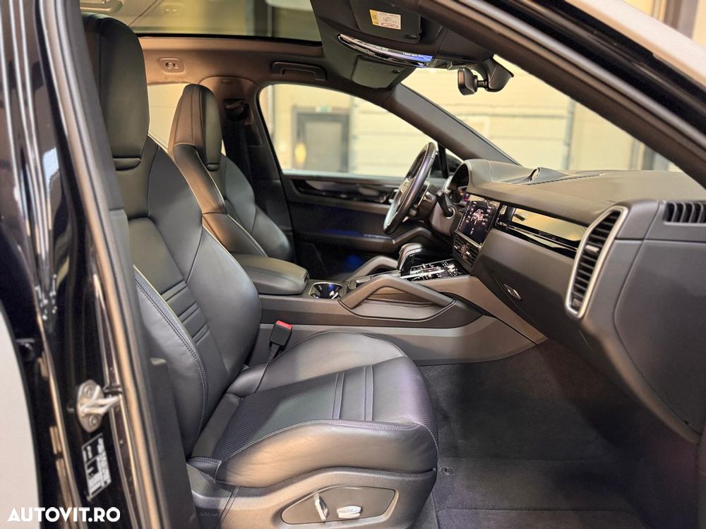 Porsche Cayenne E-Hybrid Tiptronic S - 29