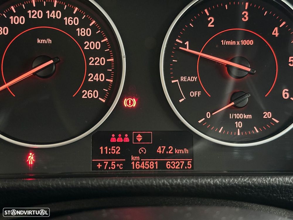 BMW 320 d Line Modern - 9