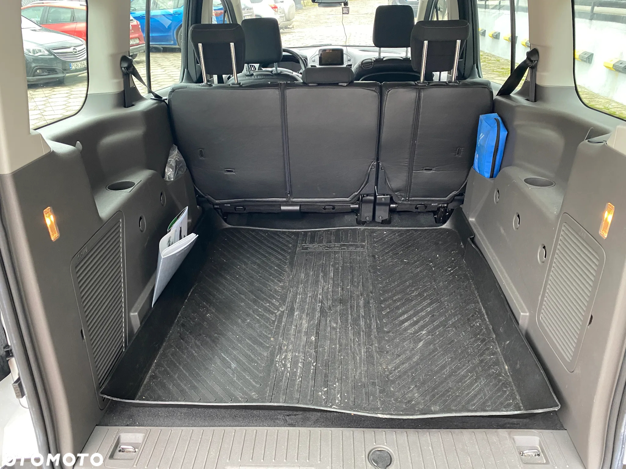 Ford Tourneo Connect 1.5 EcoBlue Titanium - 22