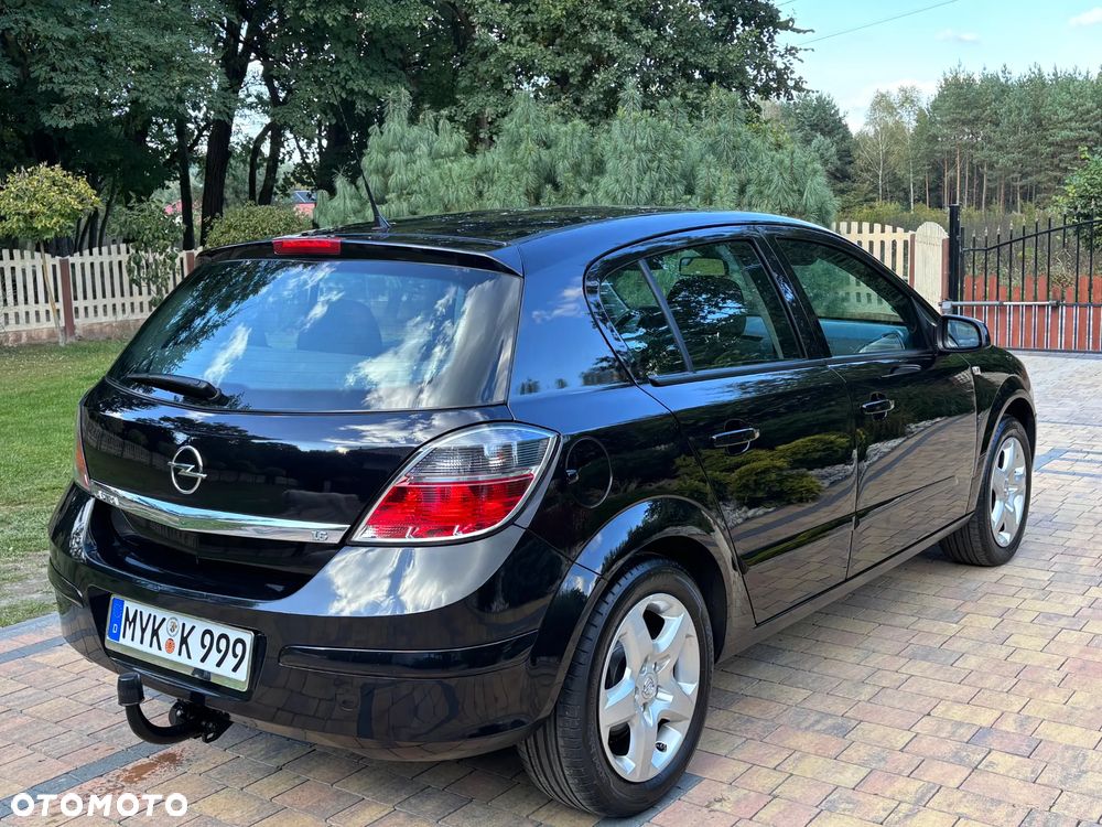 Opel Astra III 1.6 Elegance - 31