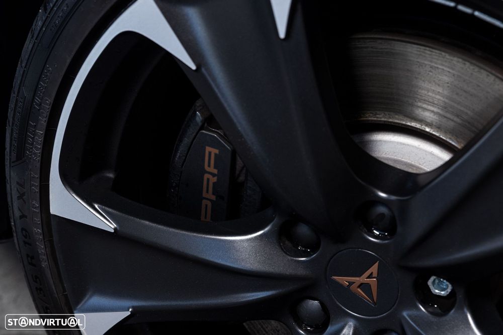 Cupra Leon ST 1.4 e-Hybrid MID DSG - 8
