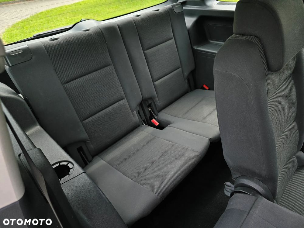 Volkswagen Touran 1.6 Basis - 20