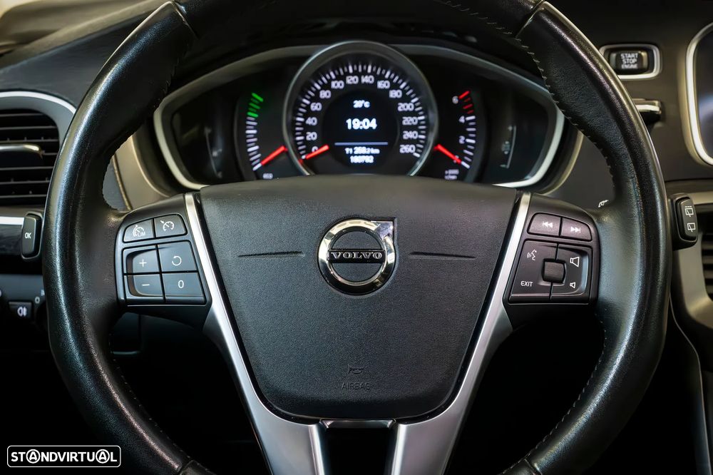 Volvo V40 2.0 D3 Kinetic - 16
