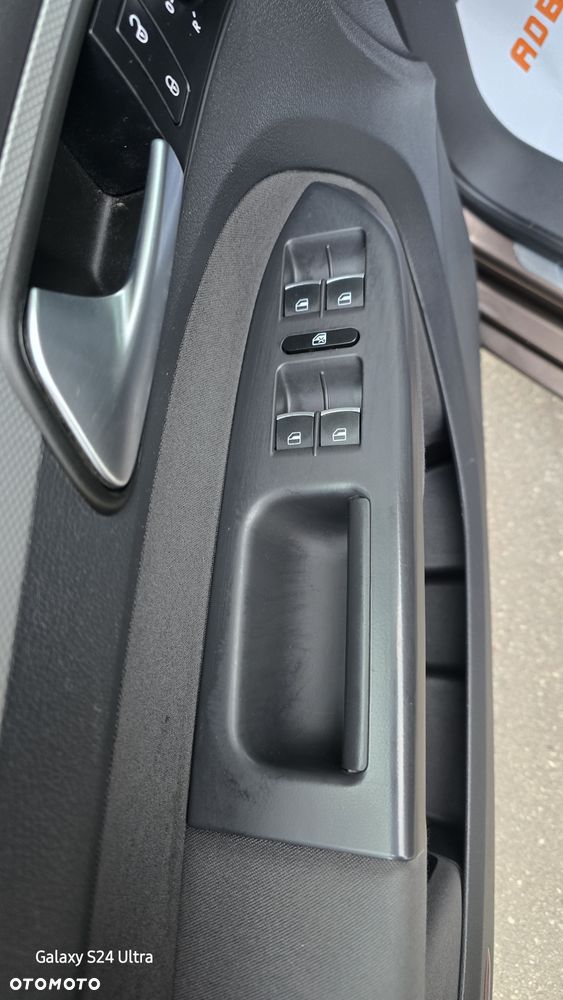 Volkswagen Touran 1.2 TSI Life - 10