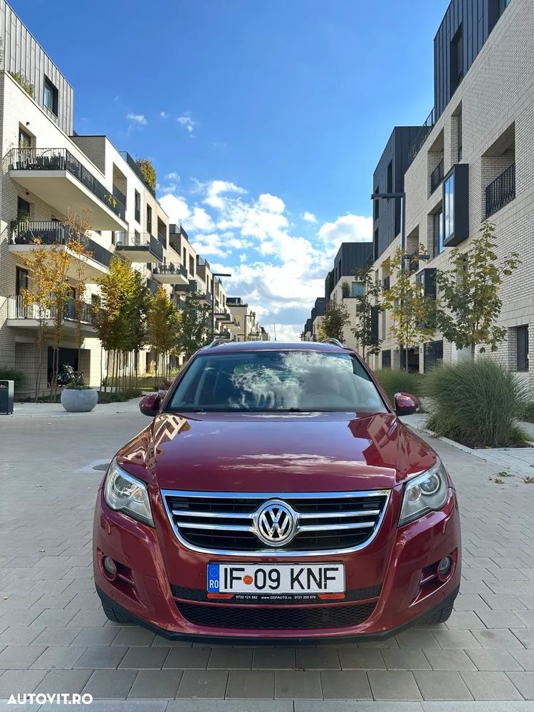 Volkswagen Tiguan - 2