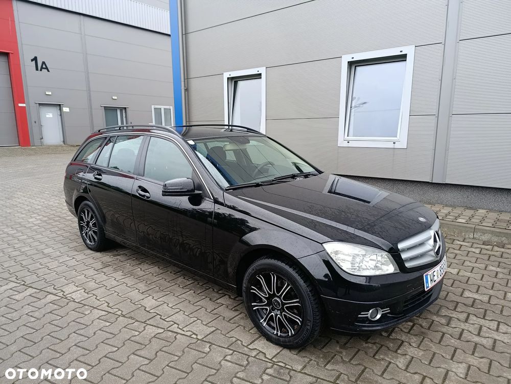 Mercedes-Benz Klasa C 200 CDI DPF (BlueEFFICIENCY) Elegance - 21