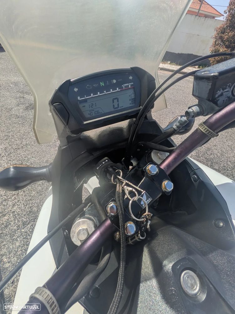 Honda NC700X - 9