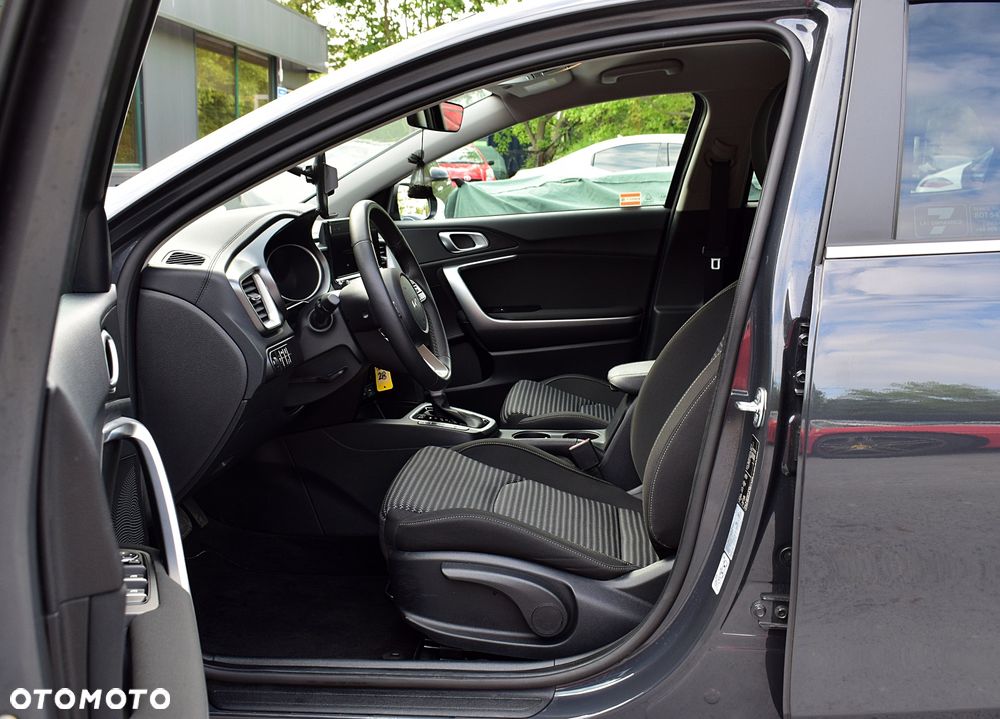 Kia XCeed - 6