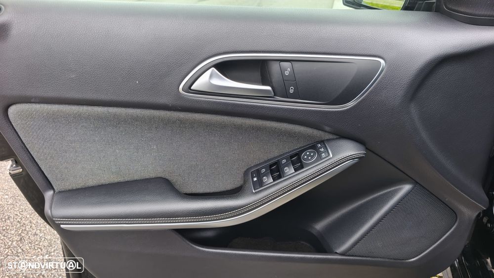 Mercedes-Benz A 200 CDI BE Urban Aut. - 29