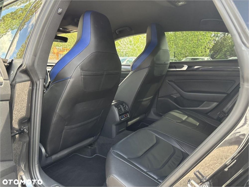 Volkswagen Arteon 2.0 TSI 4Motion R DSG - 23