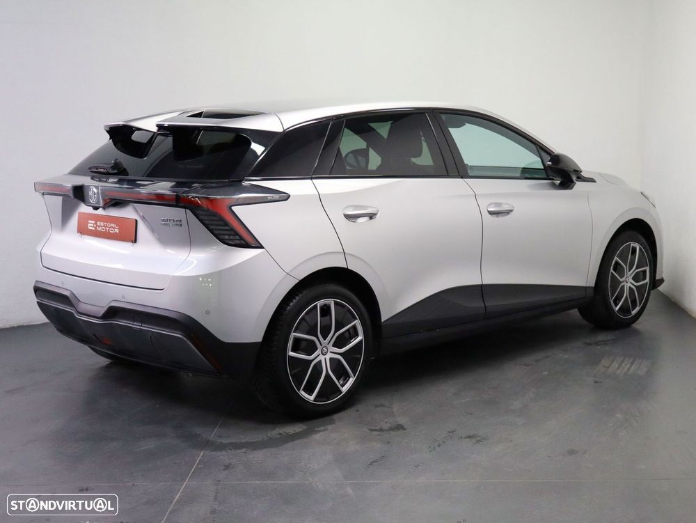 MG MG4 64 kWh Luxury - 3