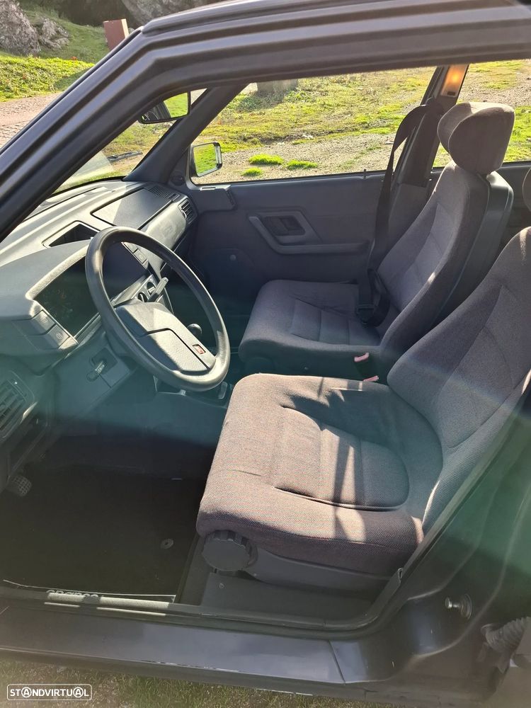 Citroën BX 14 Image - 9